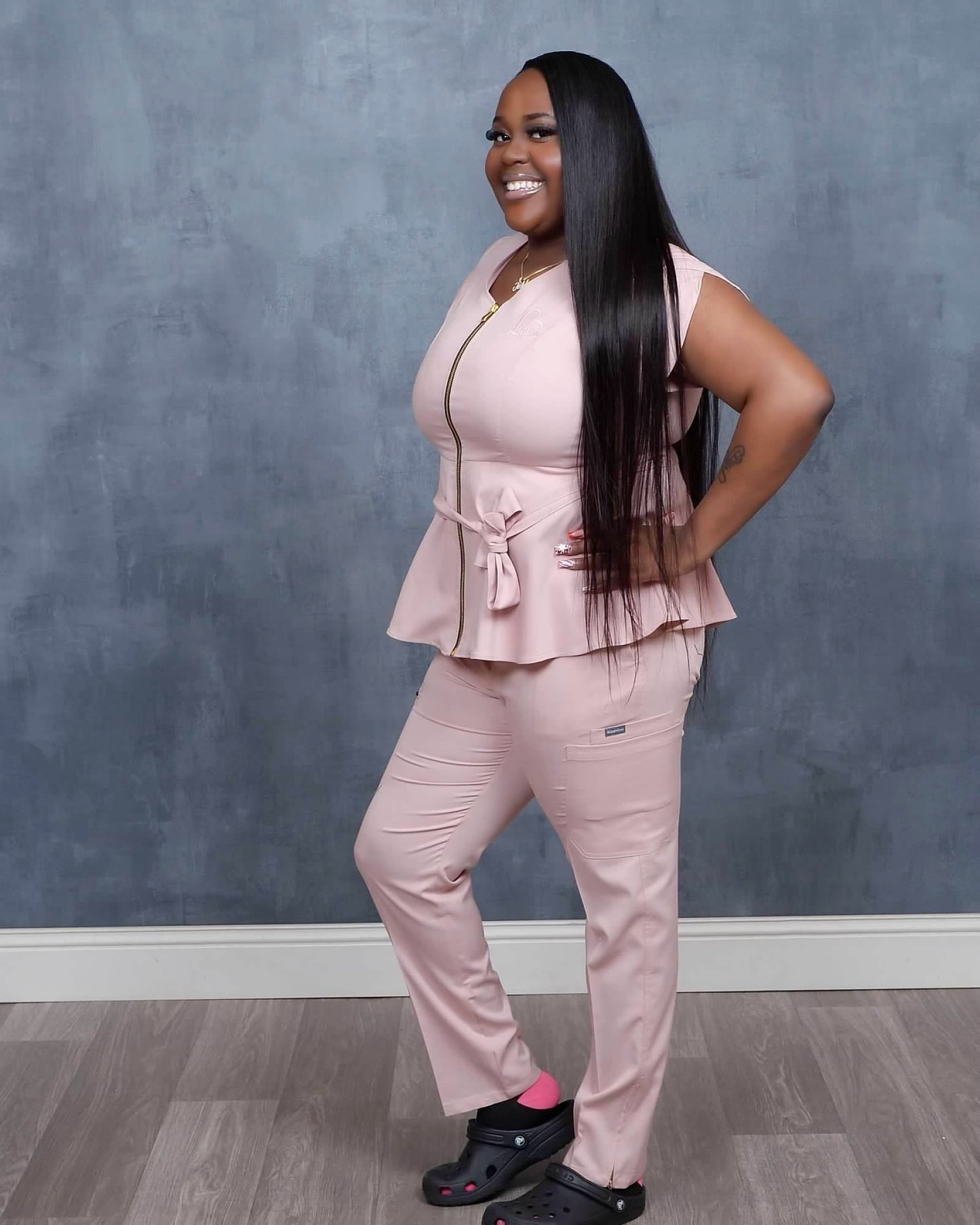 Bow Signature Scrub Set